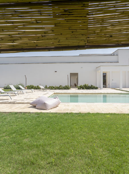 relax in masseria con piscina e centro benessere caprarica di lecce salento